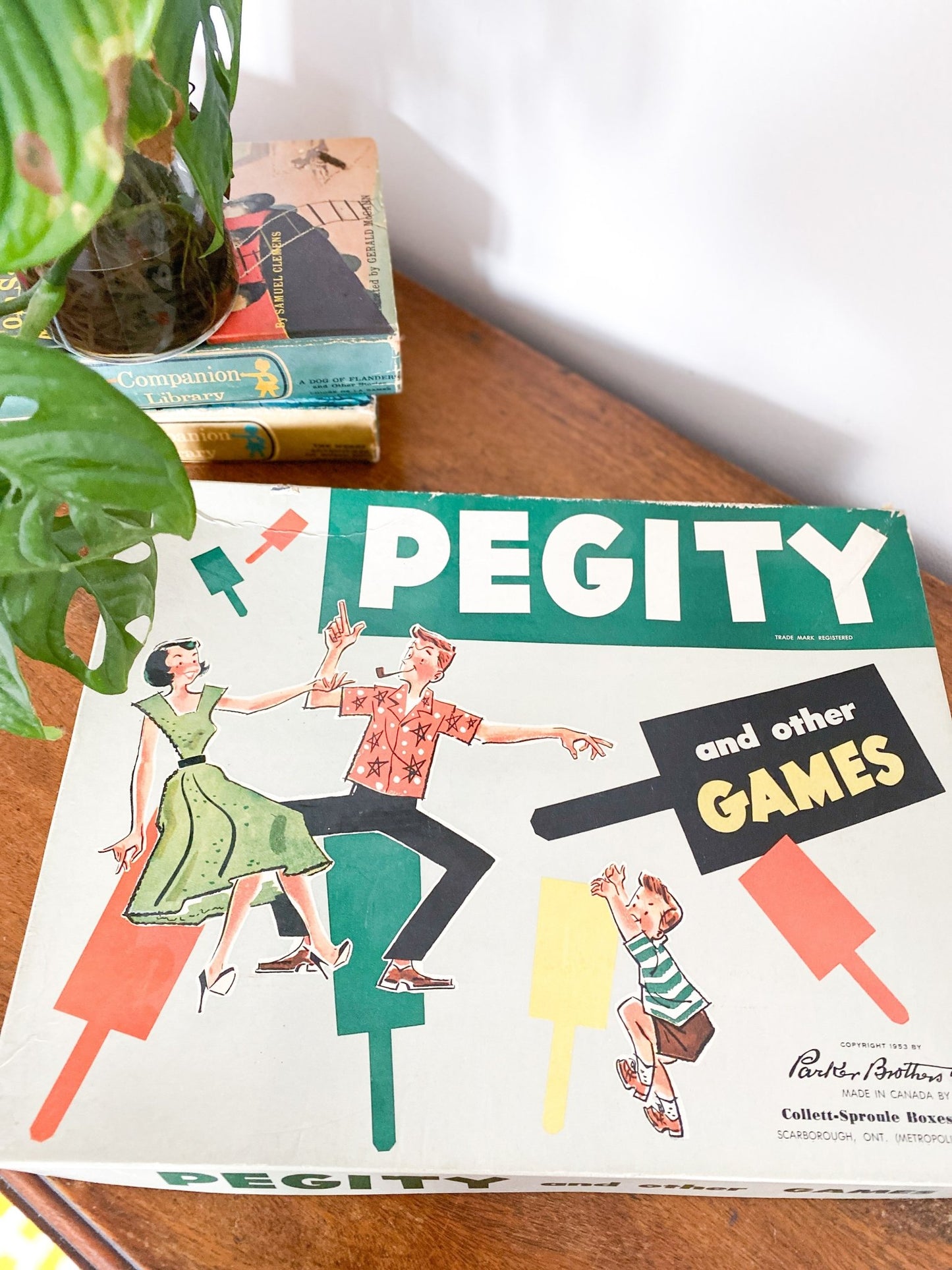 1960s Peggity Vintage Board Game - Perth Market