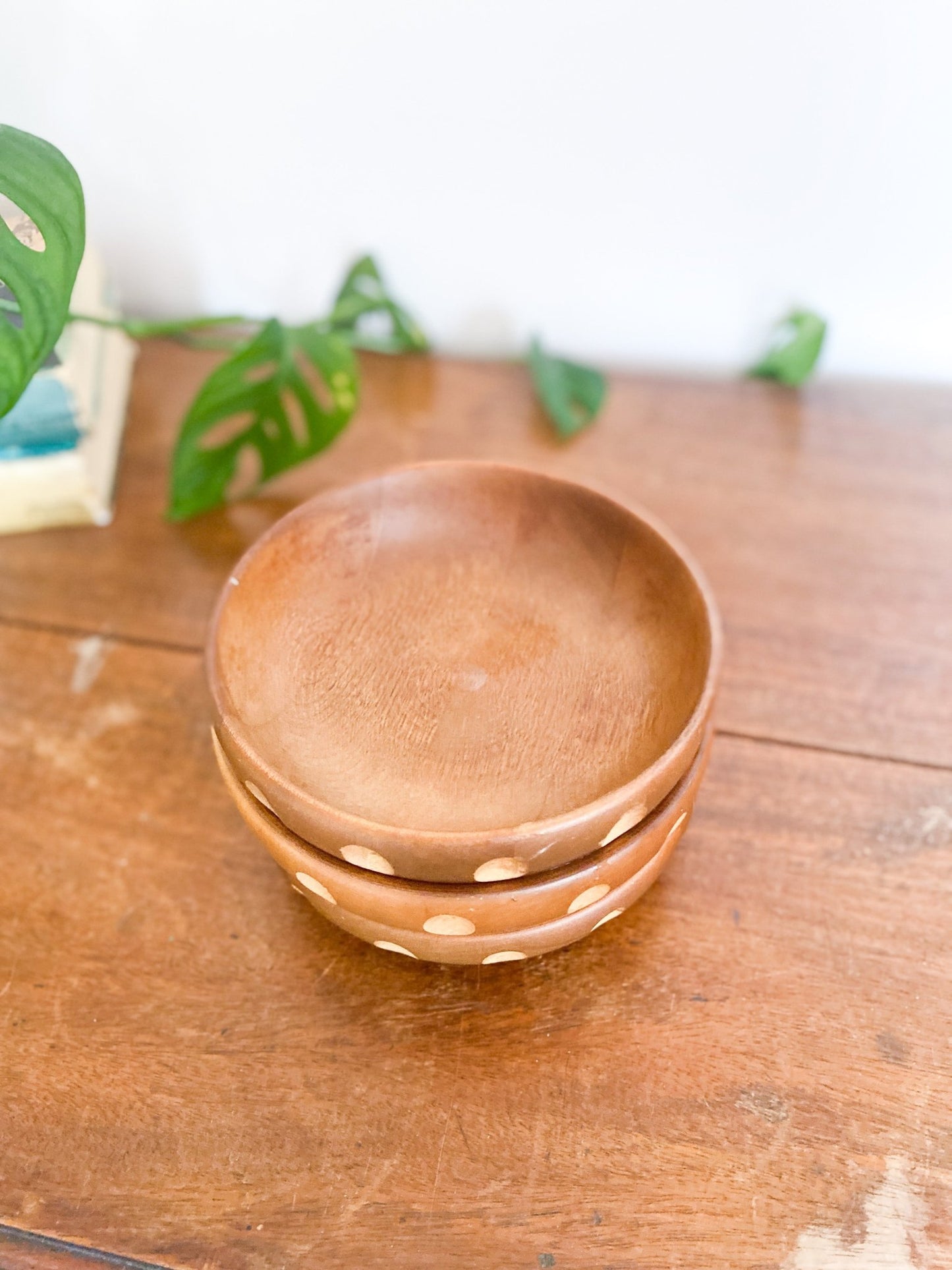 Baribocraft Set of Maple Wooden Bowls with Circular Indentation - Perth Market