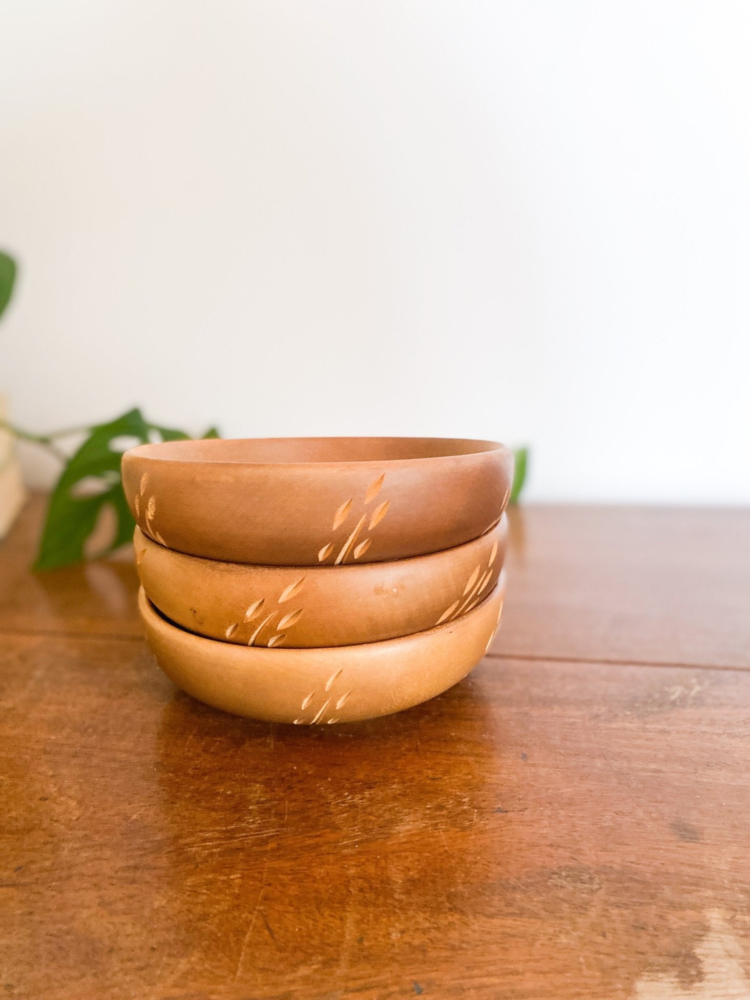 Baribocraft Set of Maple Wooden Bowls with Wheat Pattern - Perth Market