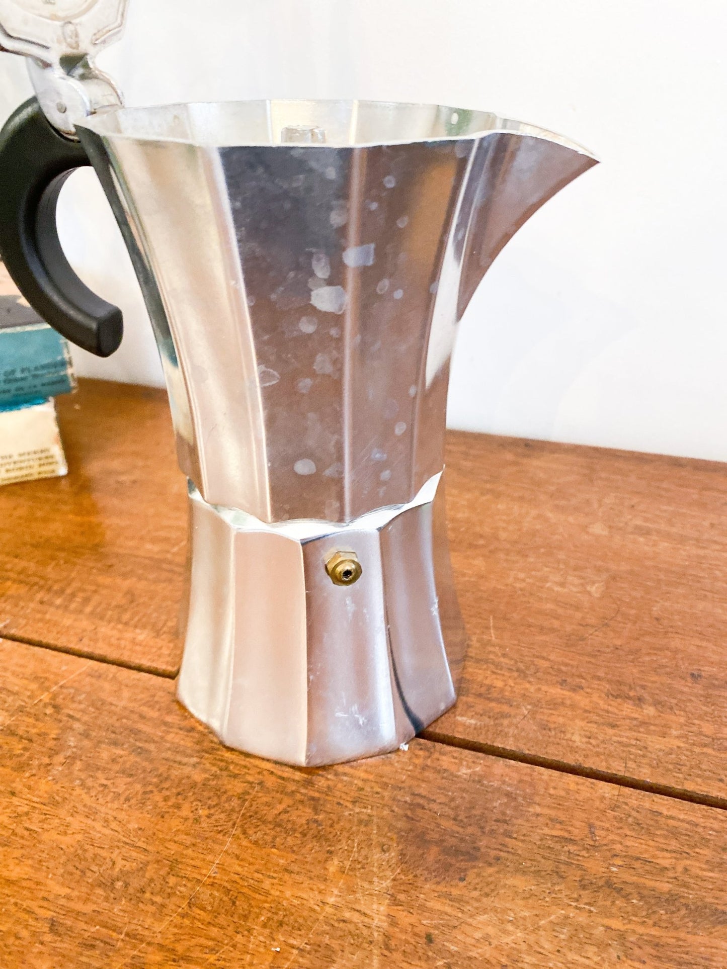 Curvy Stovetop Moka Pot - Perth Market