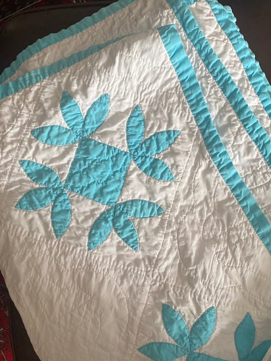 Vintage Blue & White Quilt - Perth Market