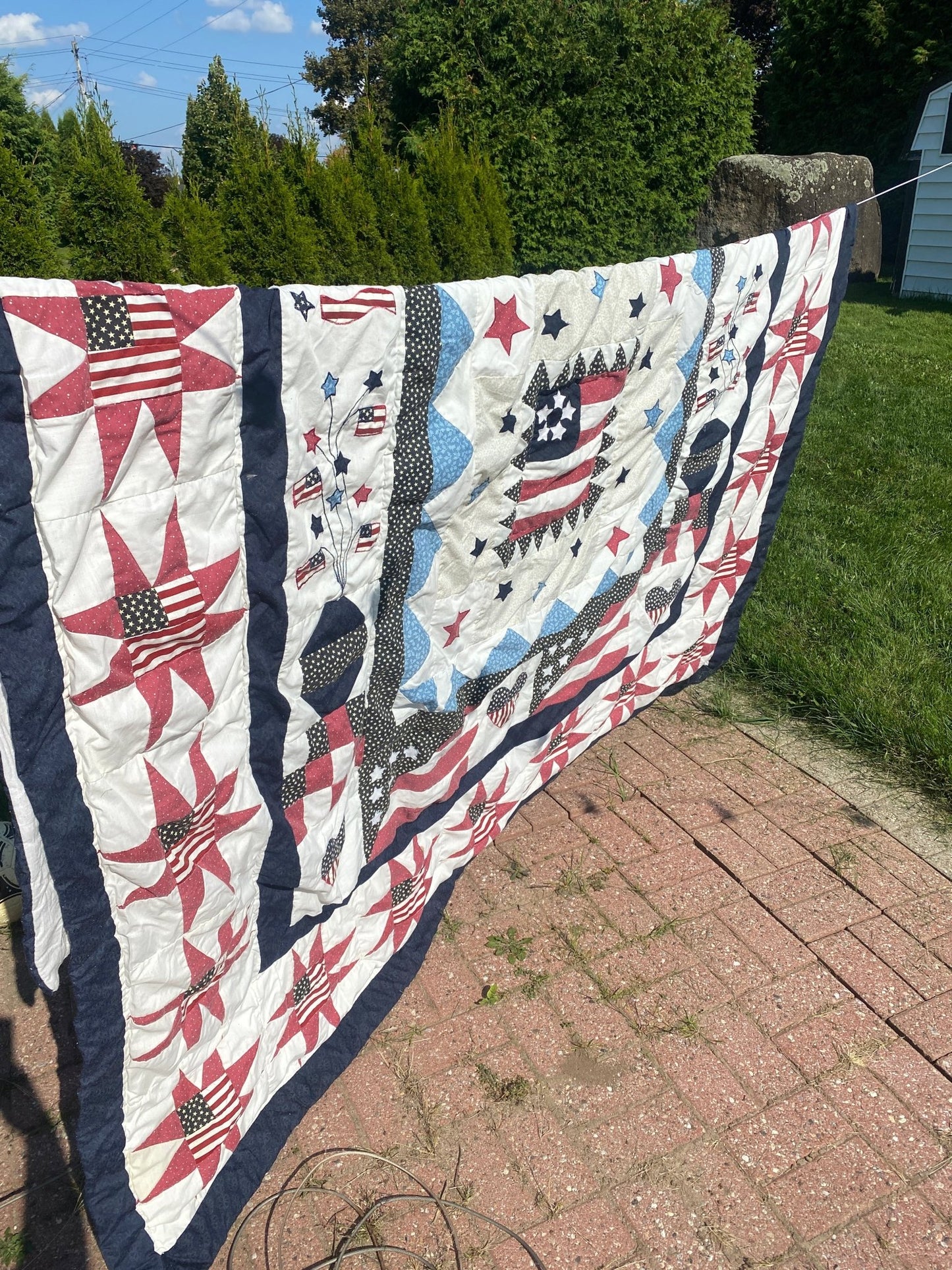 Vintage Handmade American Quilt - Perth Market