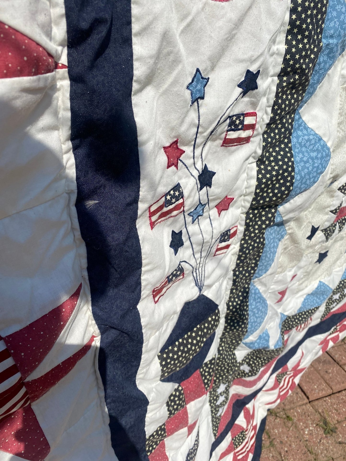 Vintage Handmade American Quilt - Perth Market