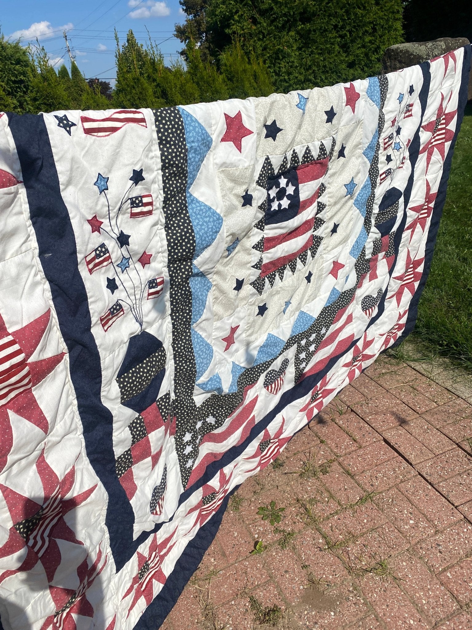 Vintage Handmade American Quilt - Perth Market