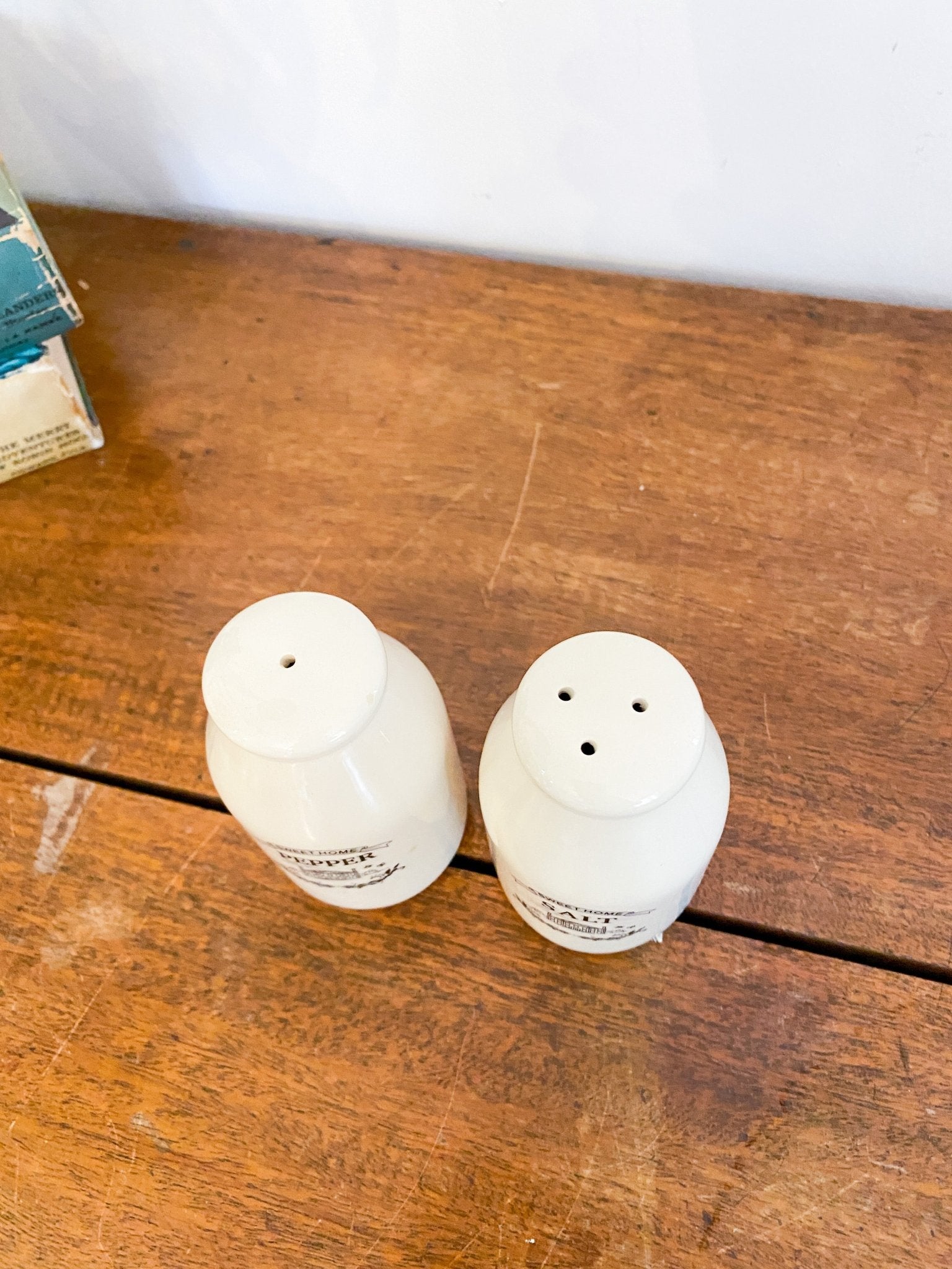 Vintage Style Farmhouse Salt and Pepper Shakers - Perth Market