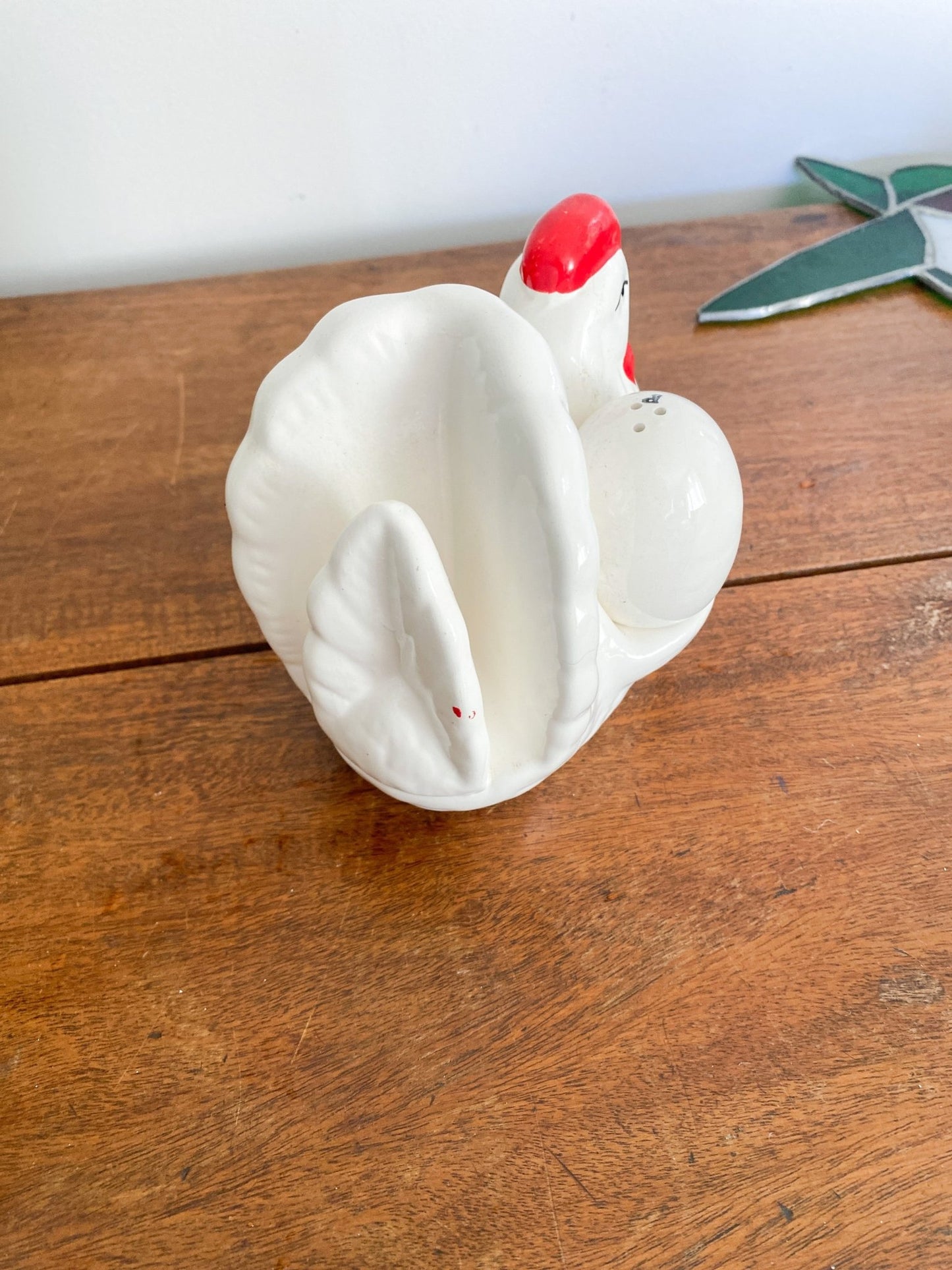 Vintage White Hen Napkin + Salt & Pepper Holder - Perth Market