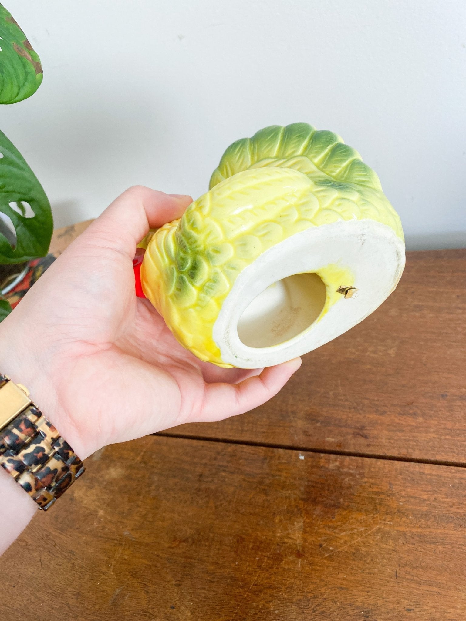 Vintage Yellow Hen Napkin + Salt & Pepper Holder - Perth Market