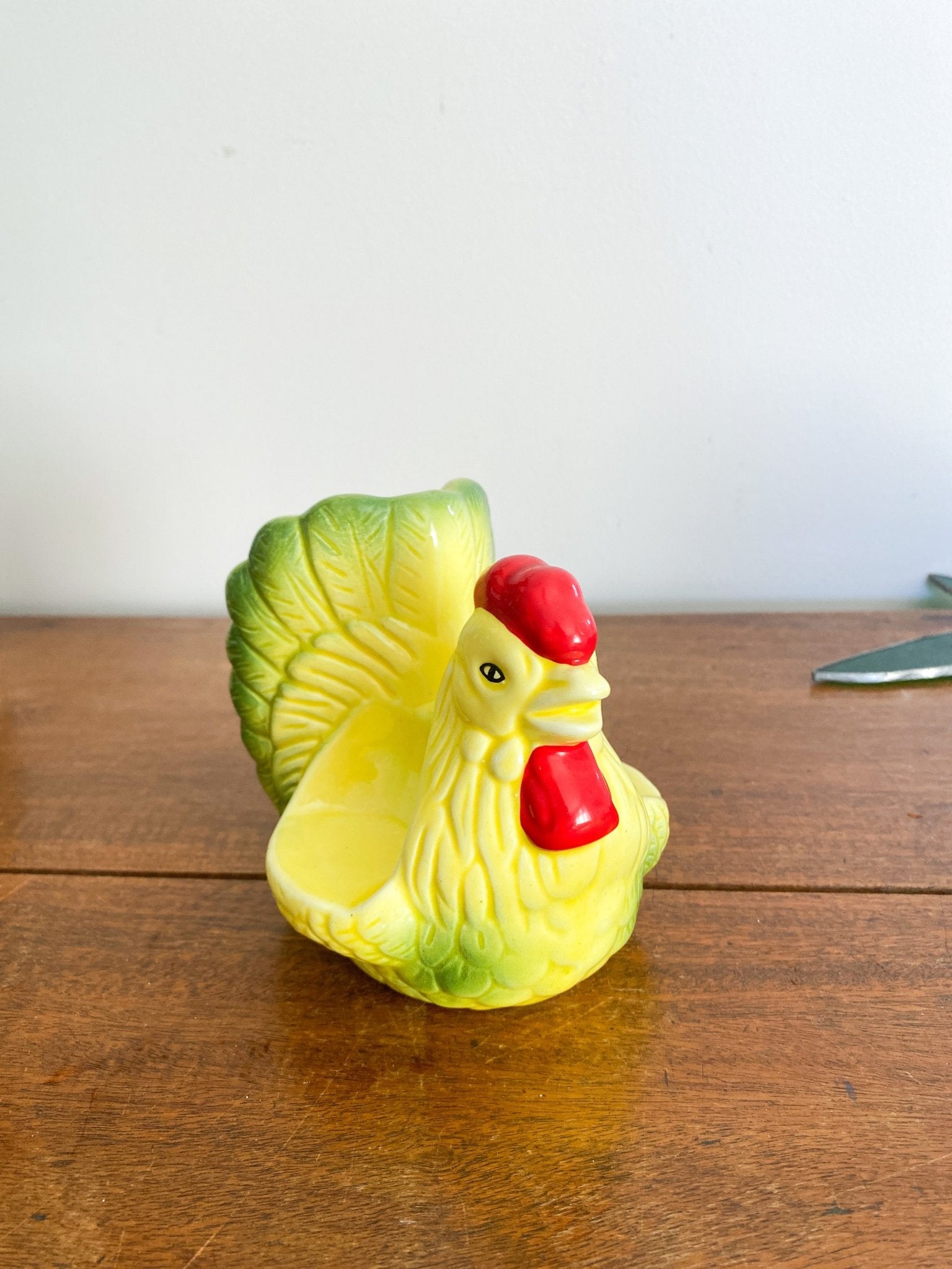 Vintage Yellow Hen Napkin + Salt & Pepper Holder - Perth Market