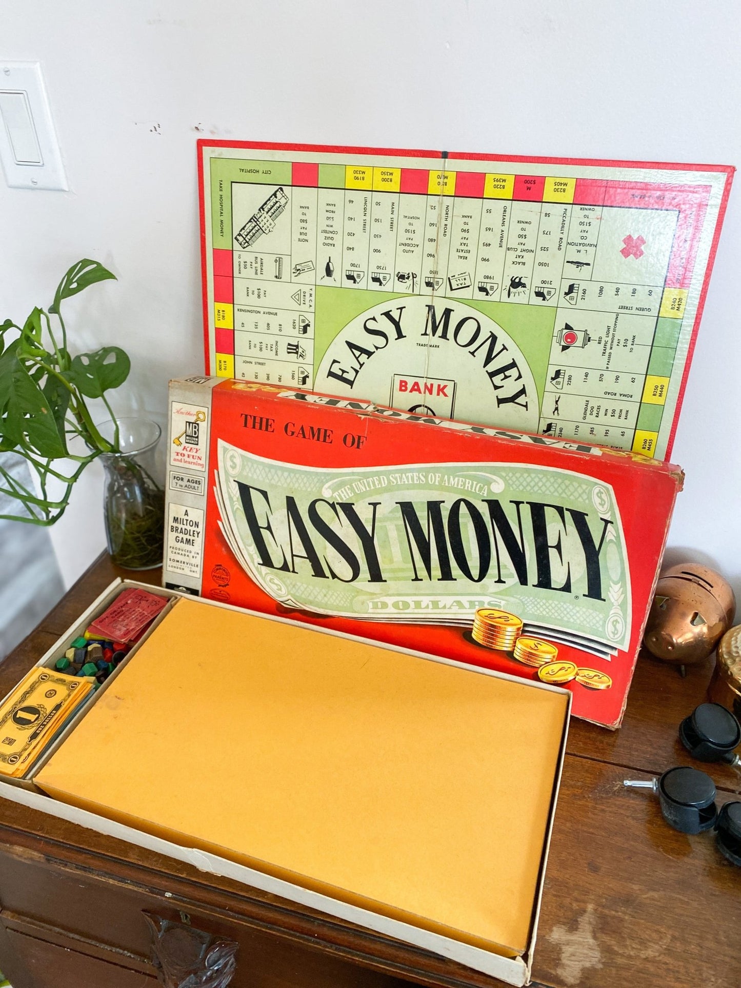 1950s Milton Bradley Easy Money Vintage Game - Perth Market