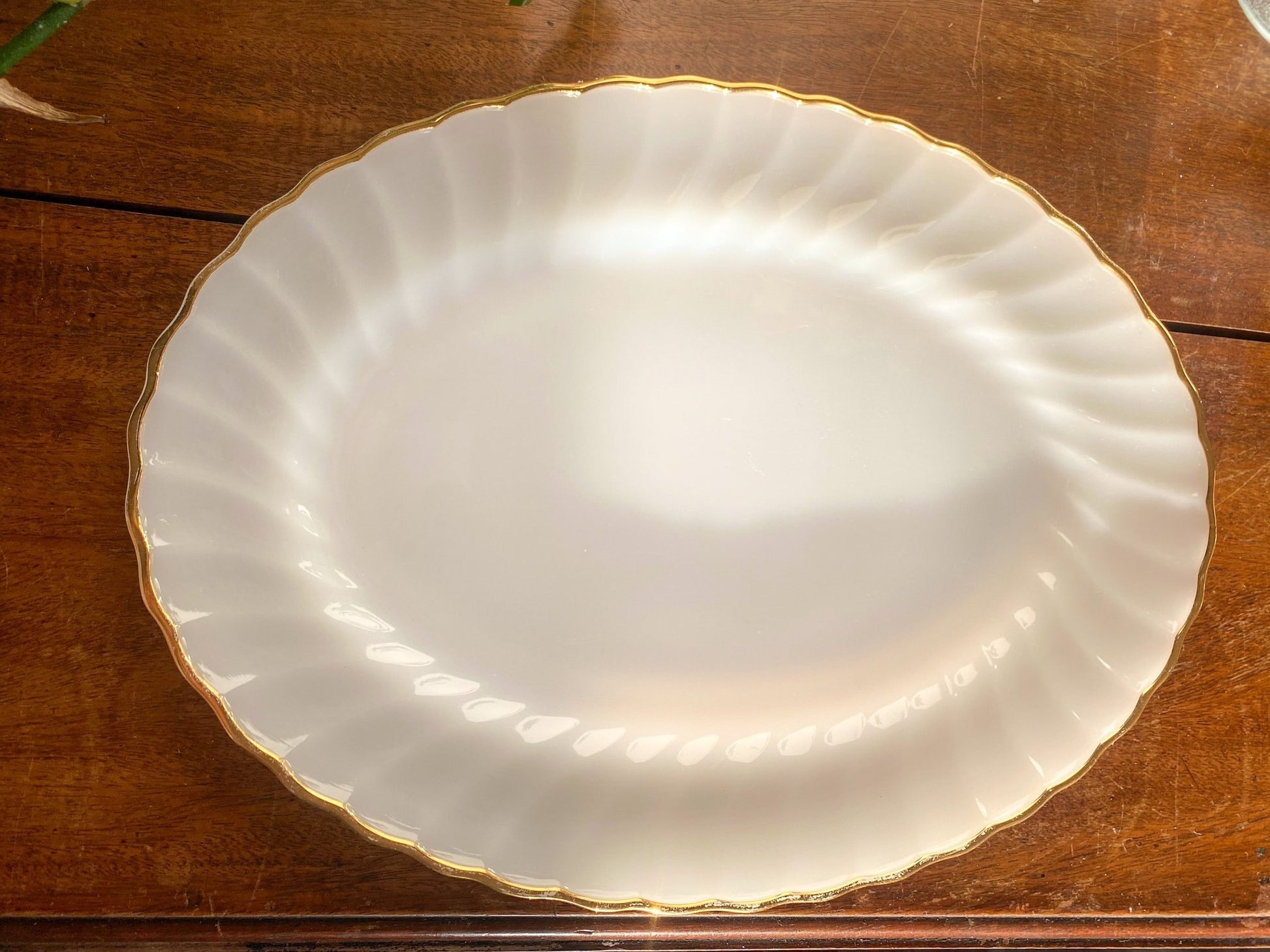 Anchor Hocking Vintage Milk Glass Serving Tray - Perth Market