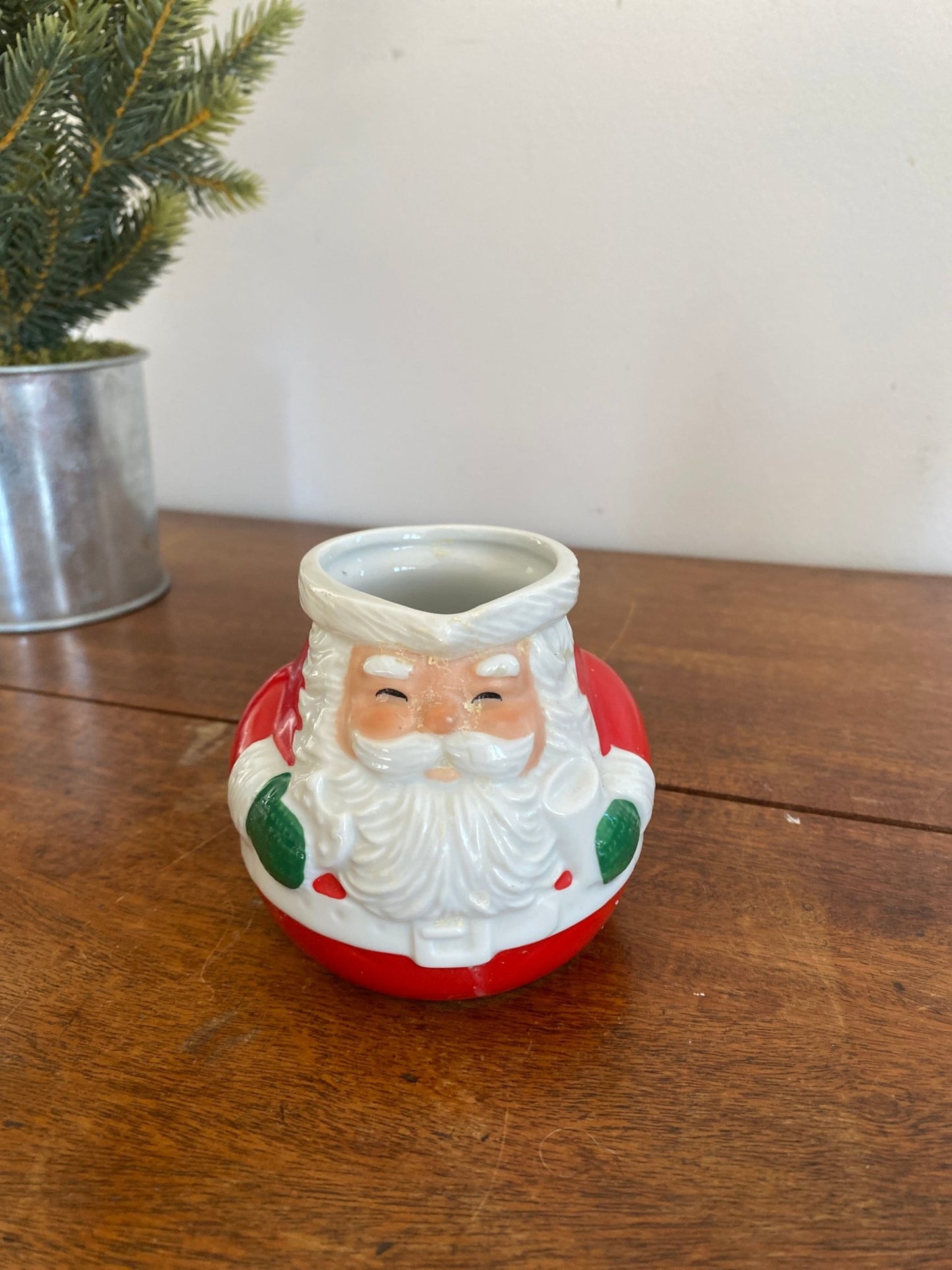 Avon Santa Creamer - Perth Market