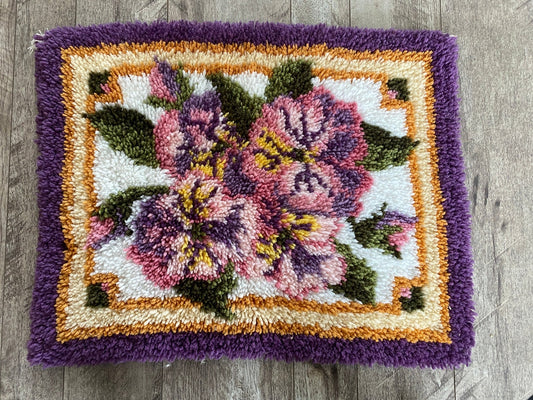 Floral Tufted Rug - Perth Market