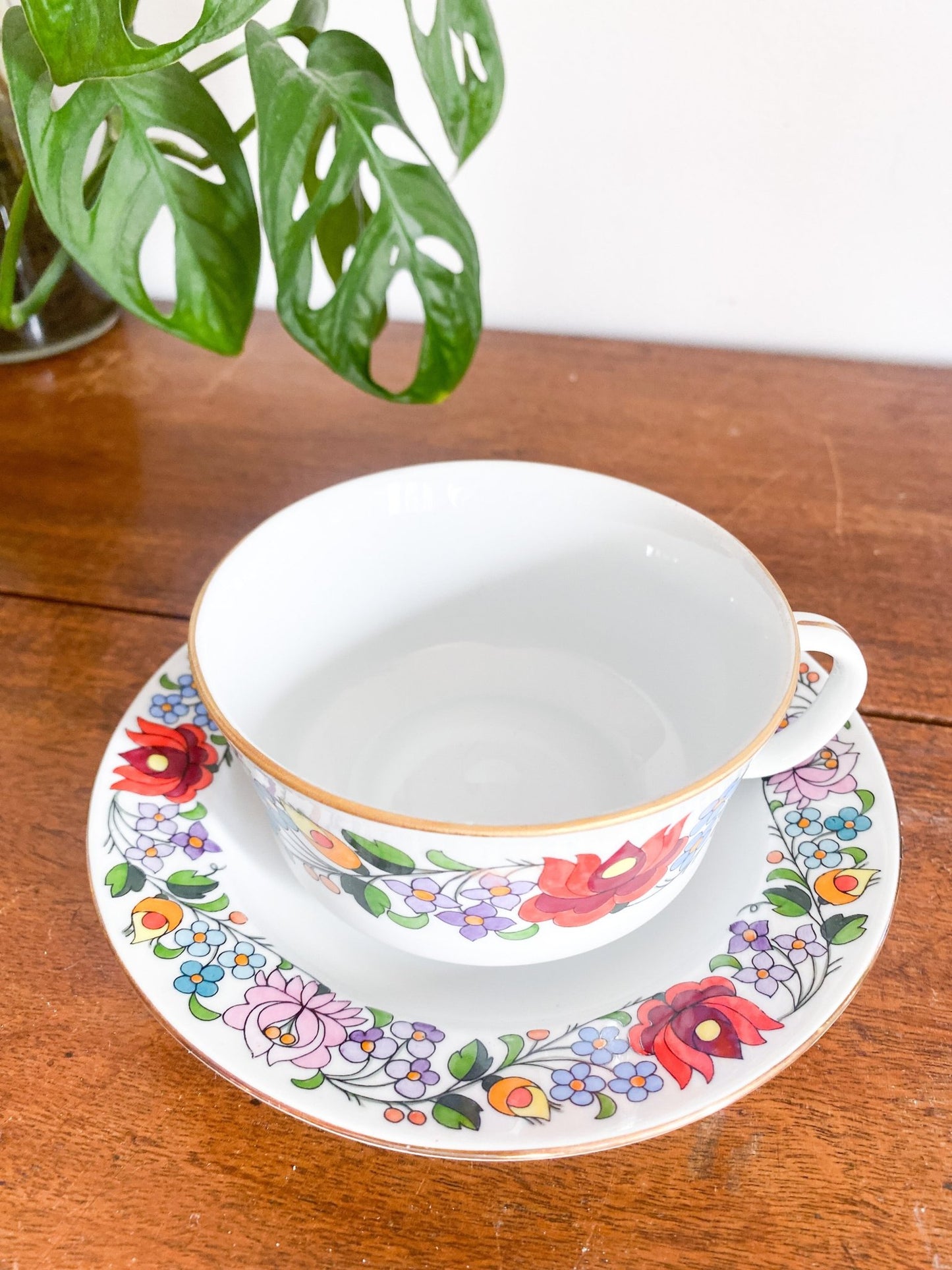 Kalosca Handpainted Hungarian Teacup & Saucer - Perth Market