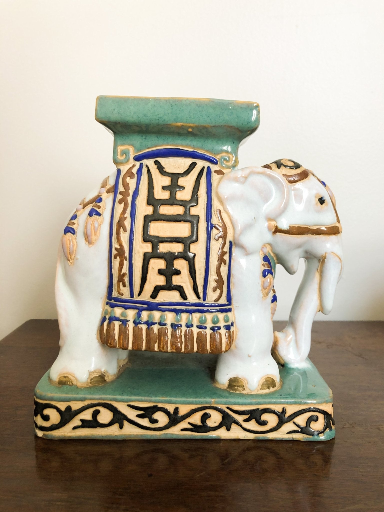 Mini Ceramic Elephant Plant Stand - Perth Market