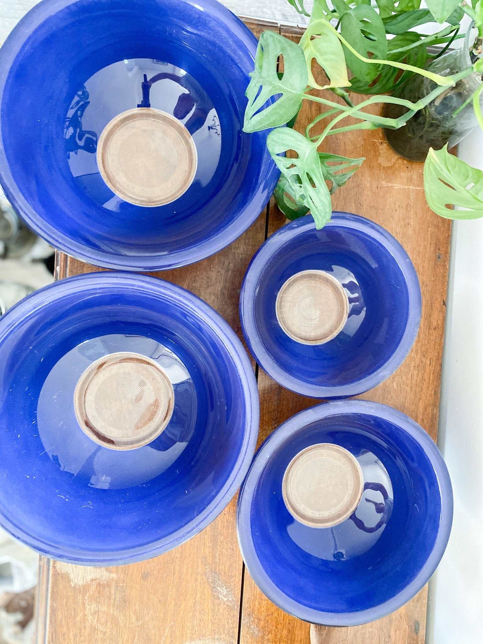 Nesting Blue Pyrex Mixing Bowls - Perth Market