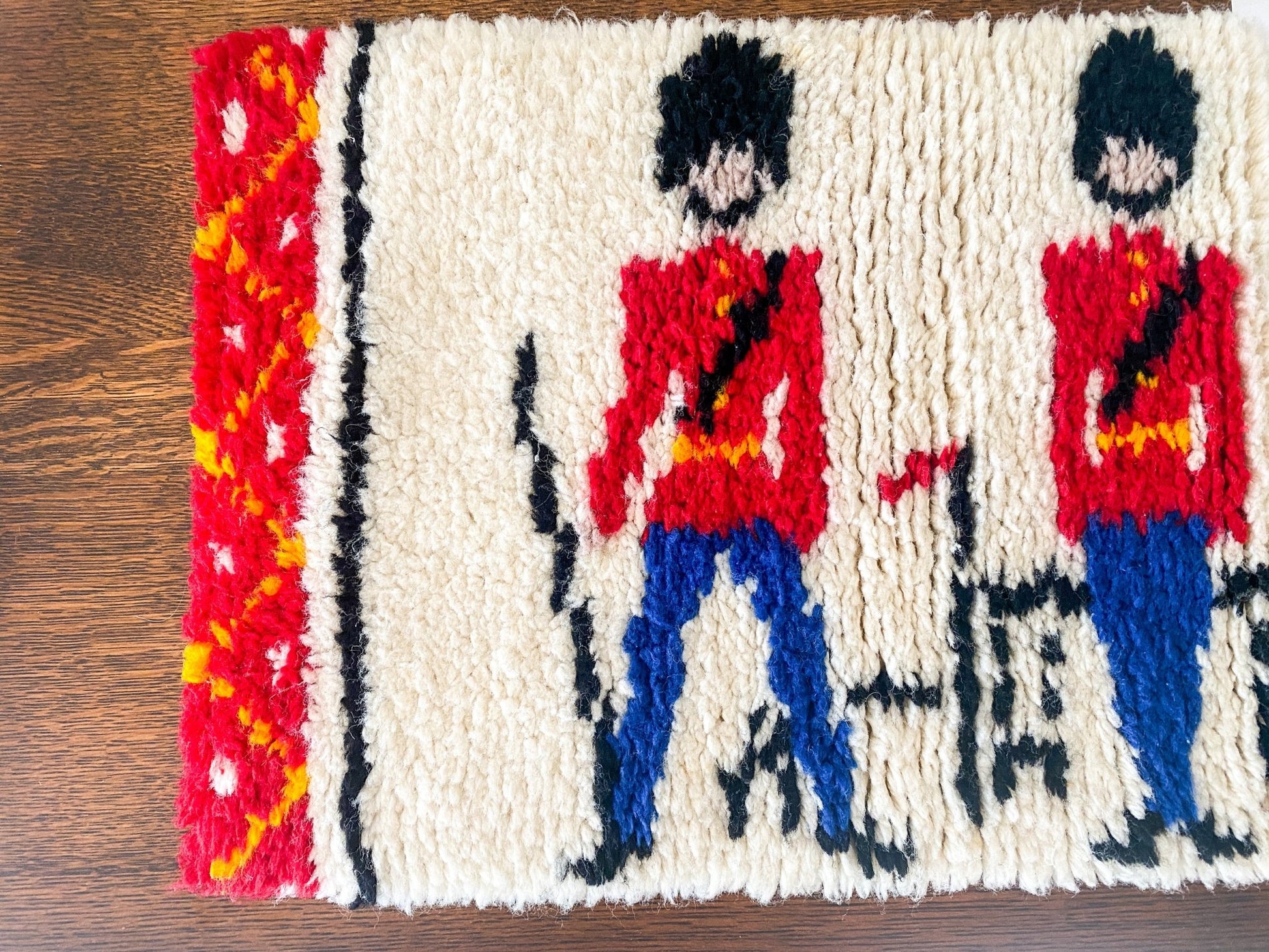 Queen’s Guards Tufted Rug - Perth Market