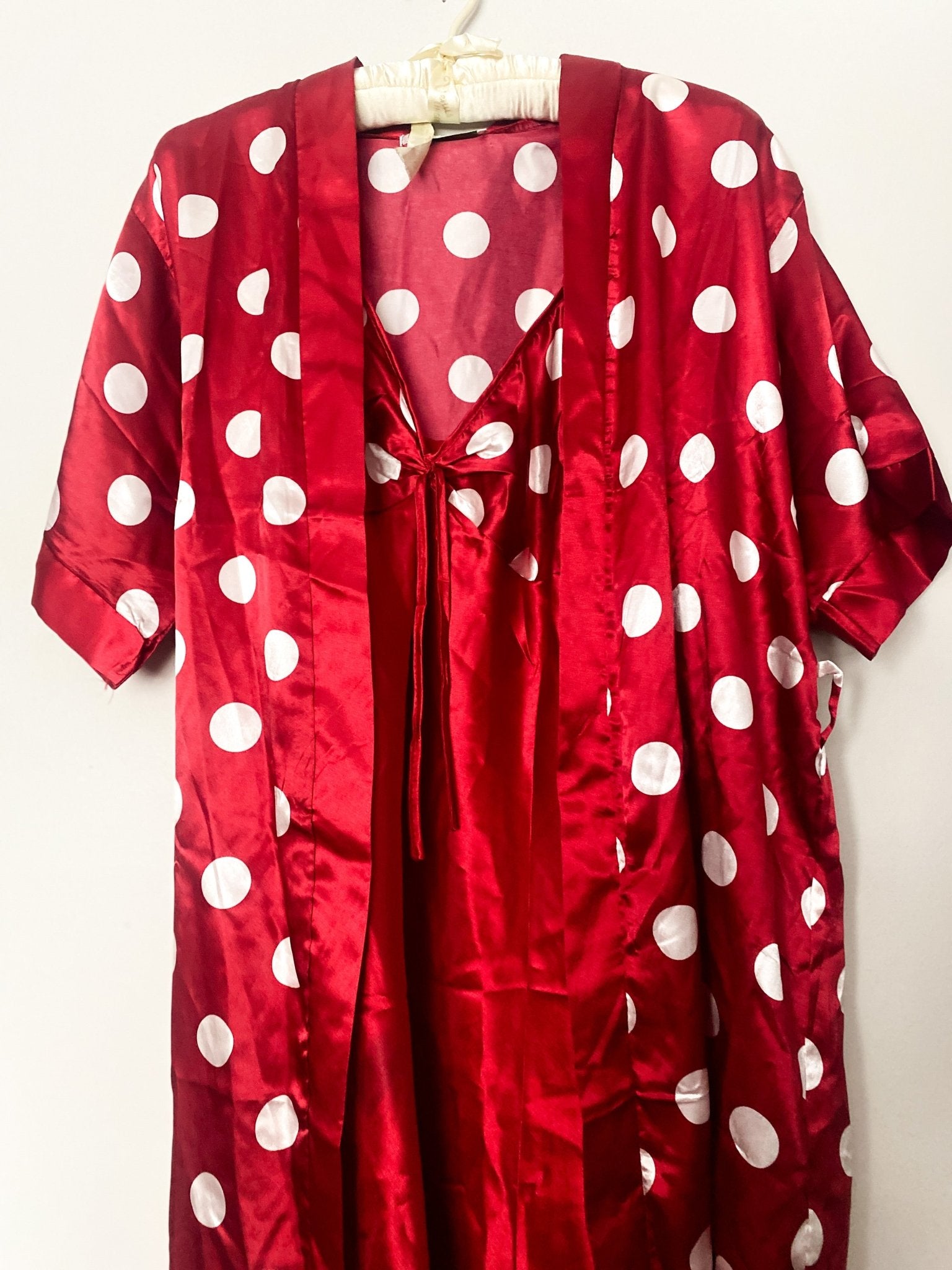 Red Polka Dot Slip & Robe - Perth Market