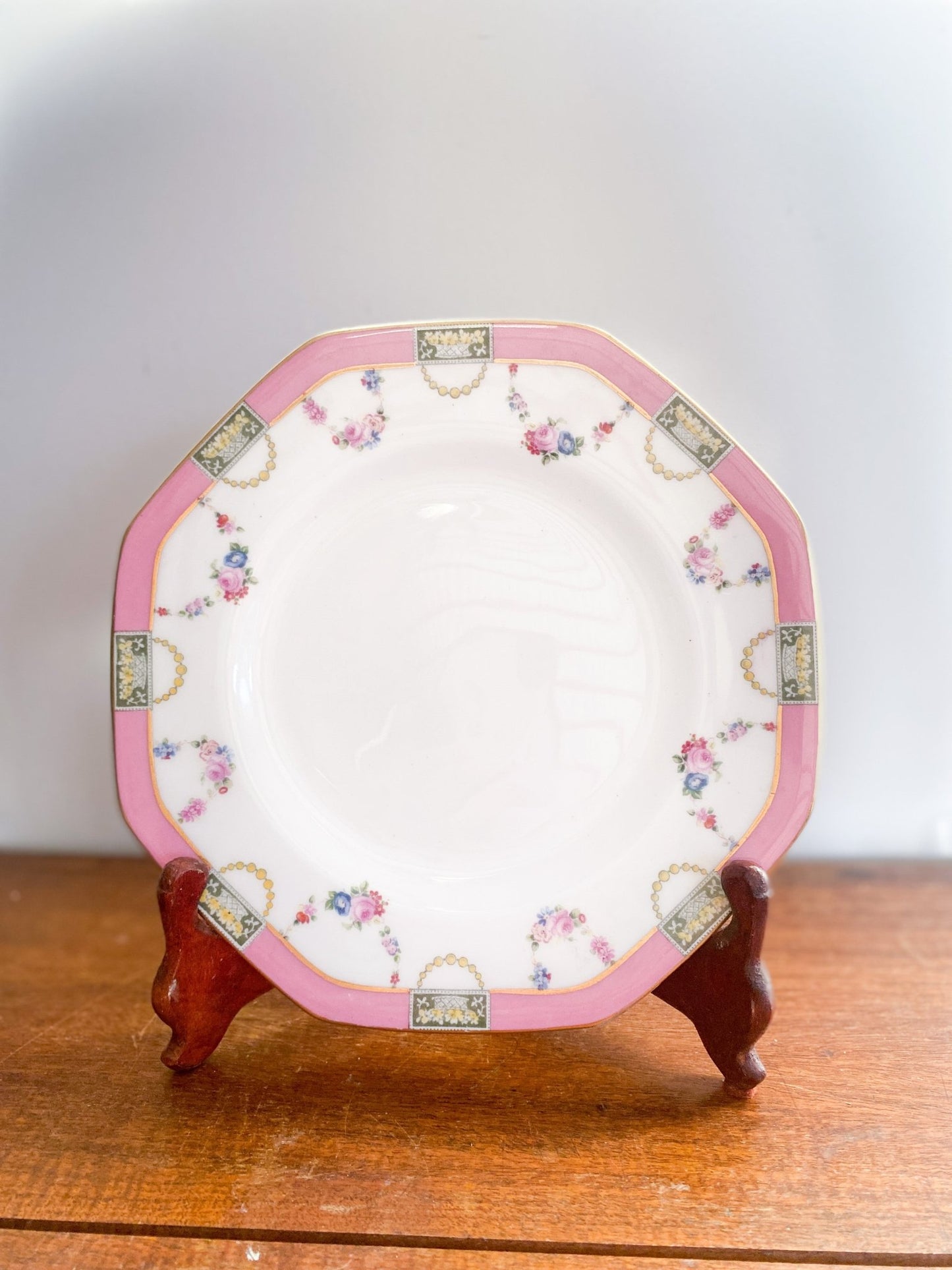 Royal Doulton Pink Rimmed Plate - EXTRA 40% off - Perth Market