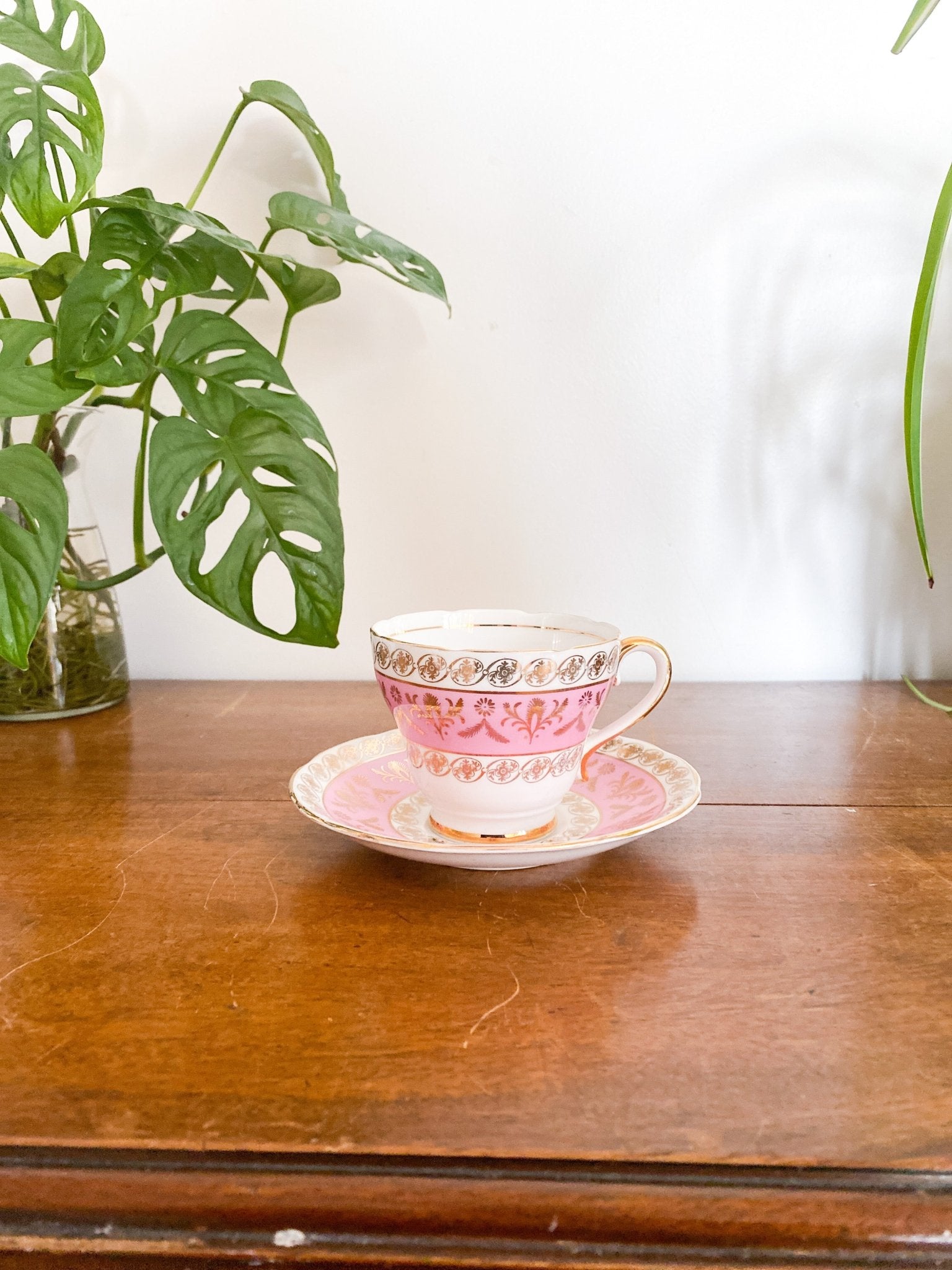 Salisbury Pink & Gold Teacup - Perth Market