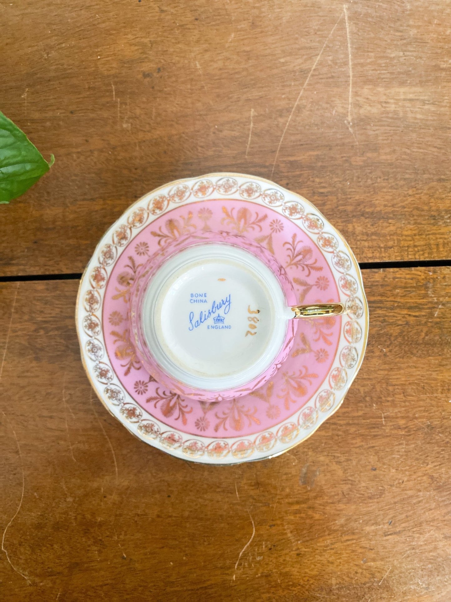 Salisbury Pink & Gold Teacup - Perth Market