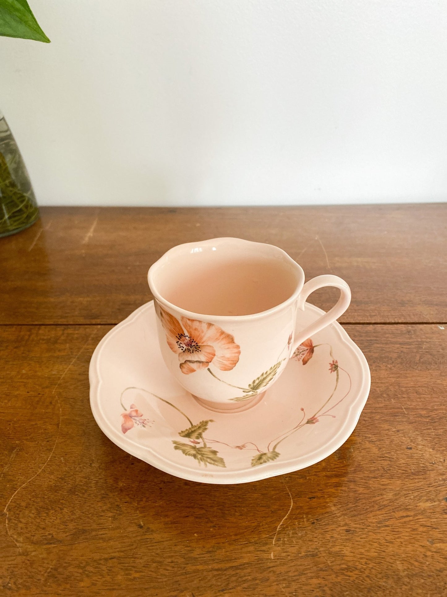 Set of Mikasa Tea Cup + Saucer, in pattern Rondo "Oriental Poppy" by Diane Love - Perth Market