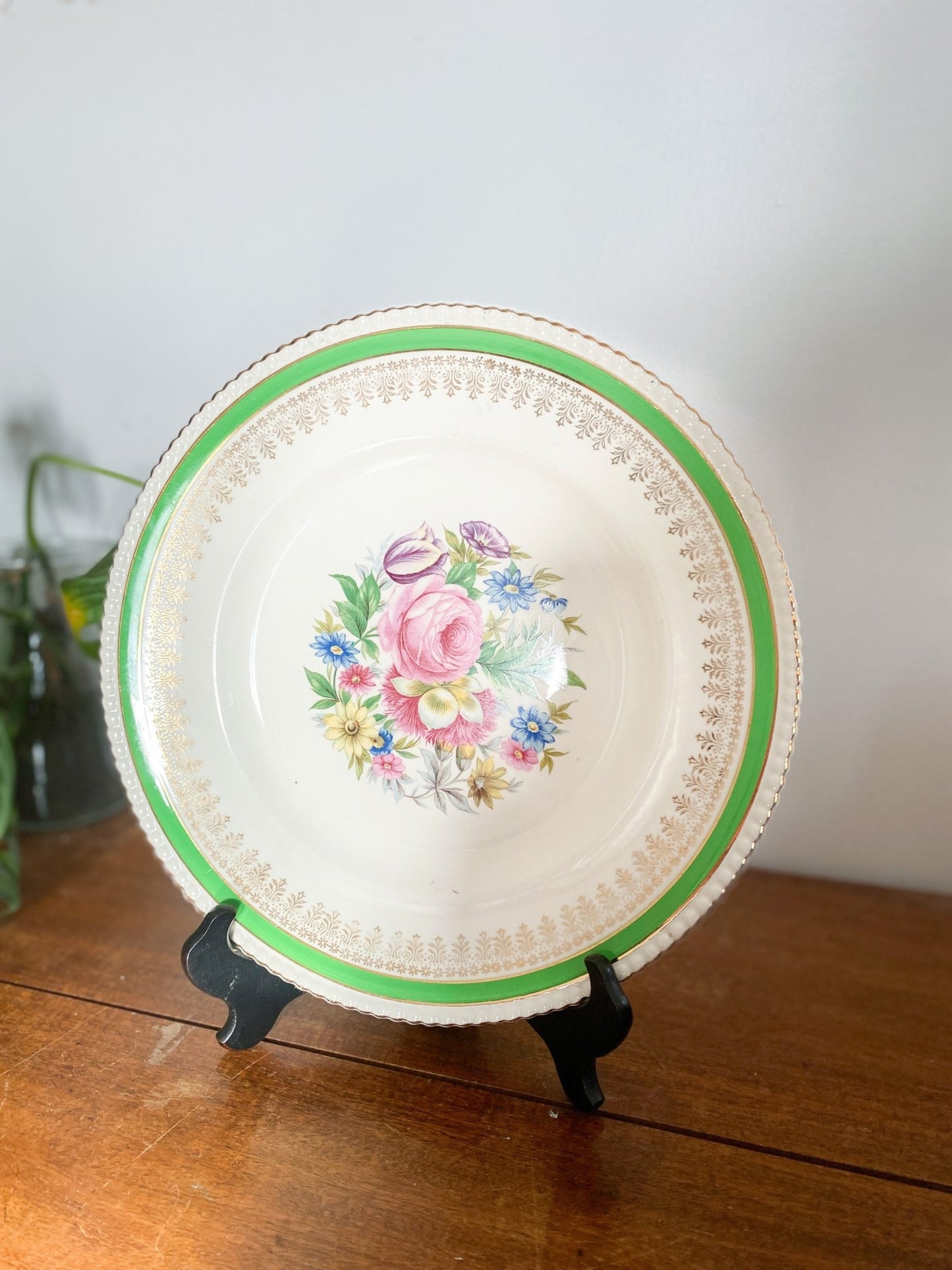 Solianware Simpsons Pottery - Green & Rose Plate with 22K Gold Filigre - Perth Market