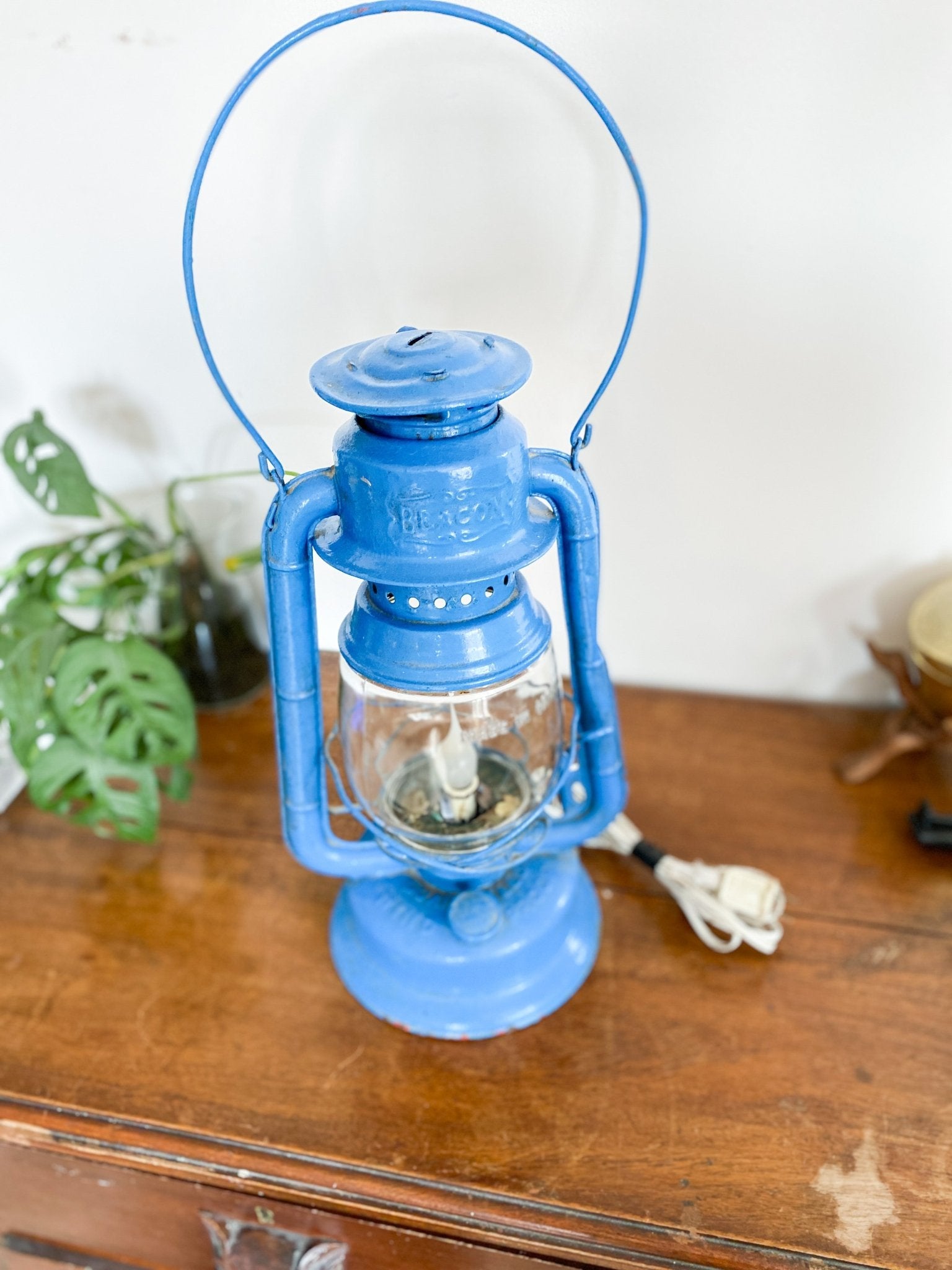 Vintage Beacon Camper Lantern - Electric - Perth Market