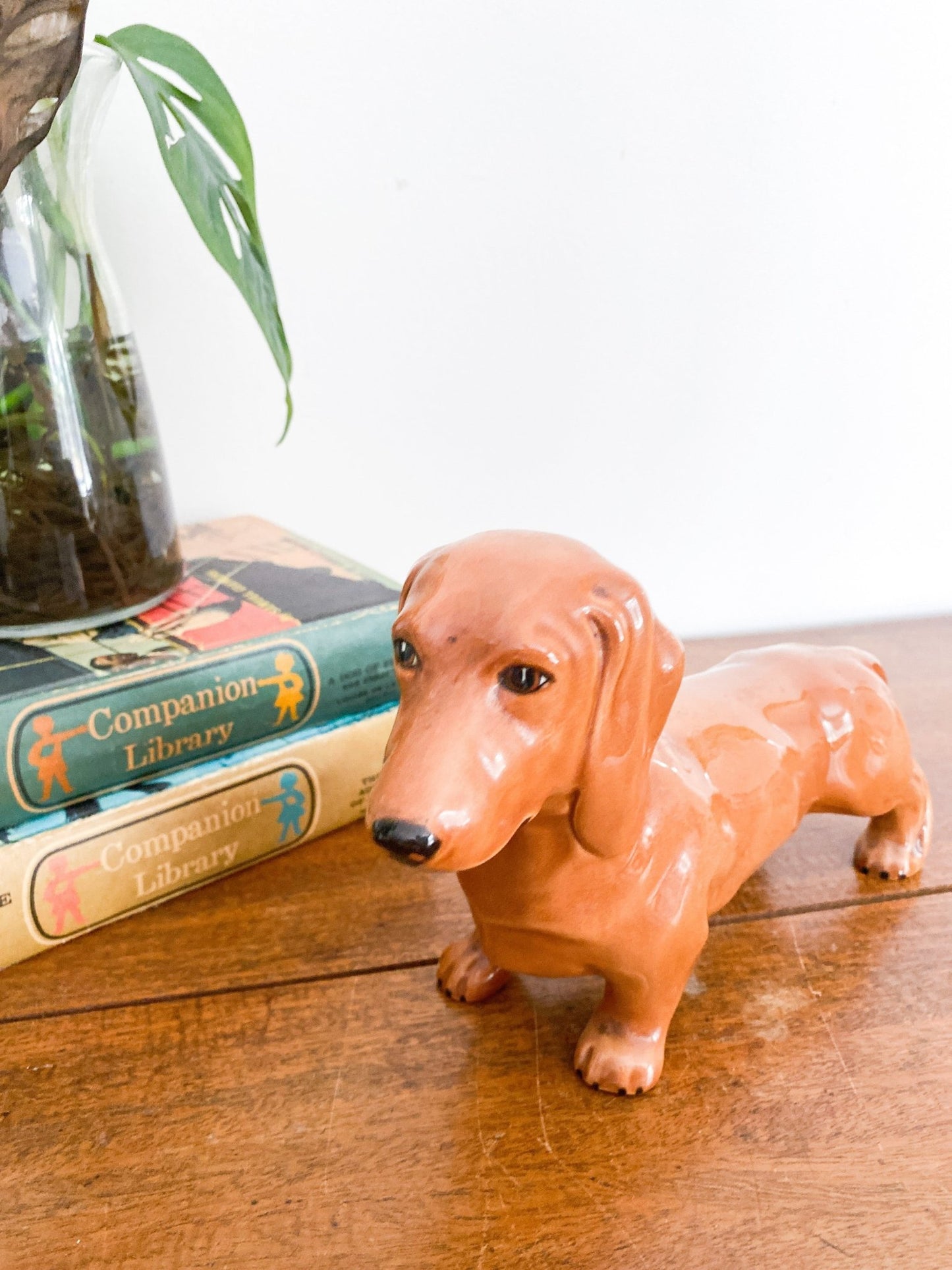 Vintage Beswick Dachshund Dog Statue - Perth Market