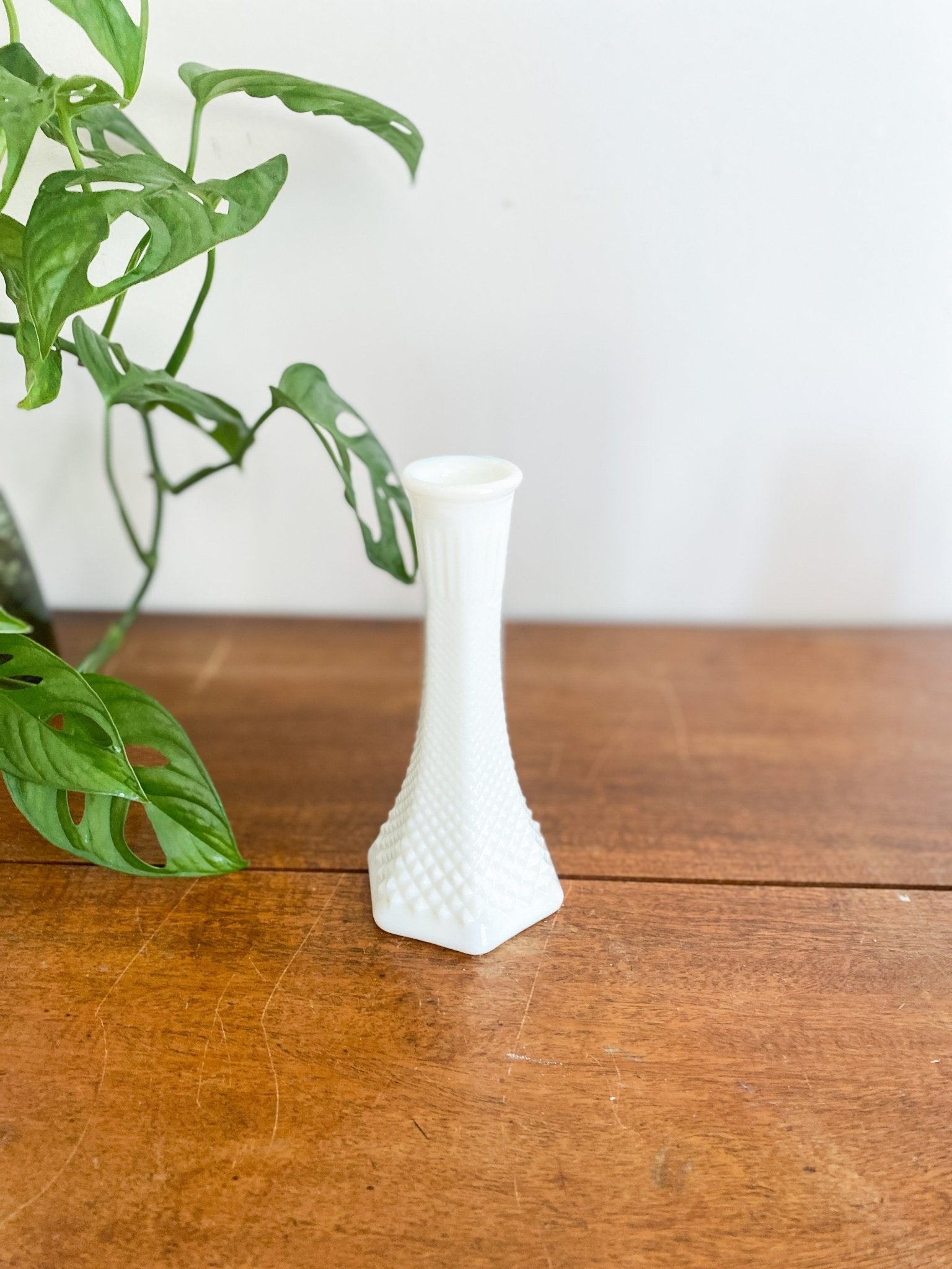 Vintage Milk Glass Bud Vase - Perth Market