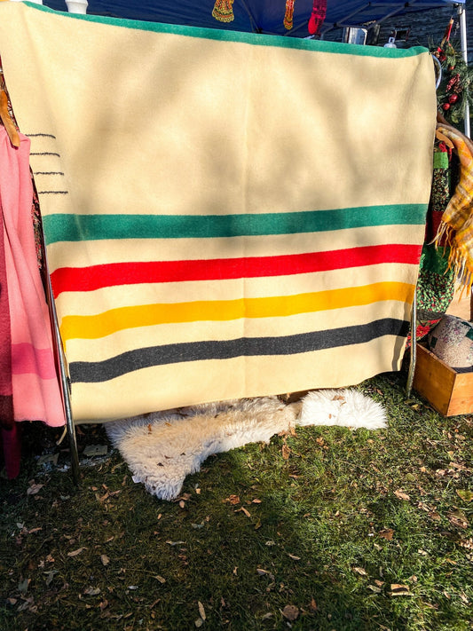 Vintage Trappers Point Blanket - Made in England - Perth Market