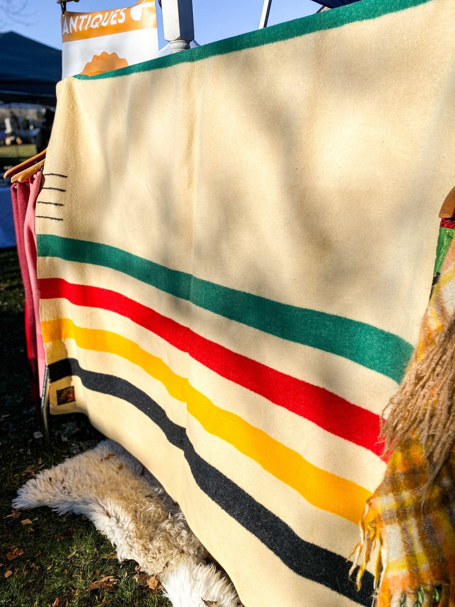 Vintage Trappers Point Blanket - Made in England - Perth Market