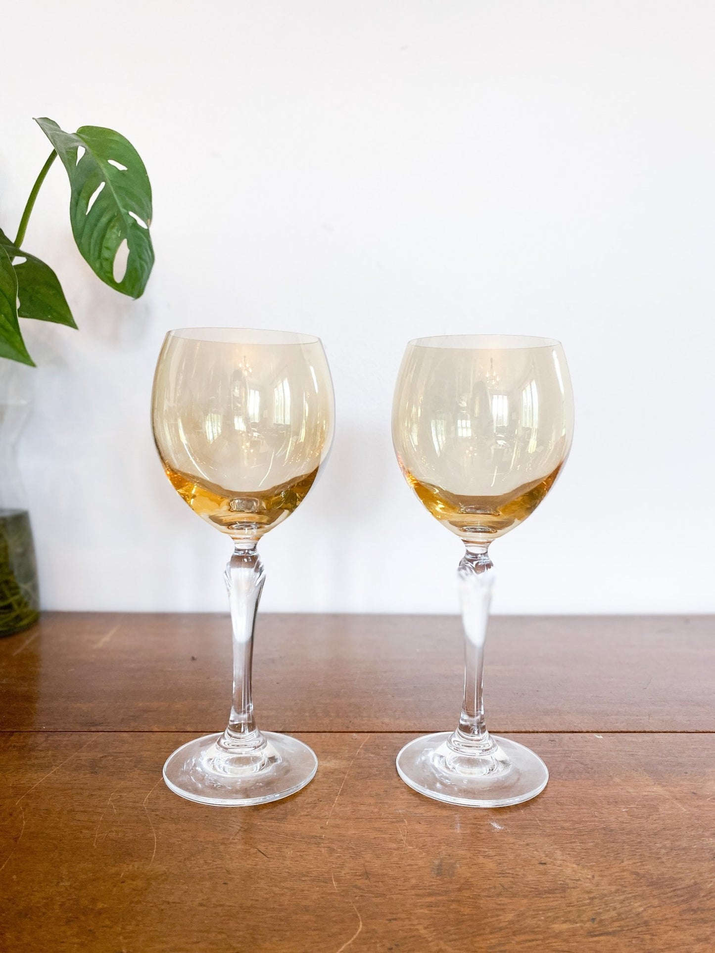 Vintage Yellow Gold Lustre Wine Glasses (Set of 2) - Perth Market